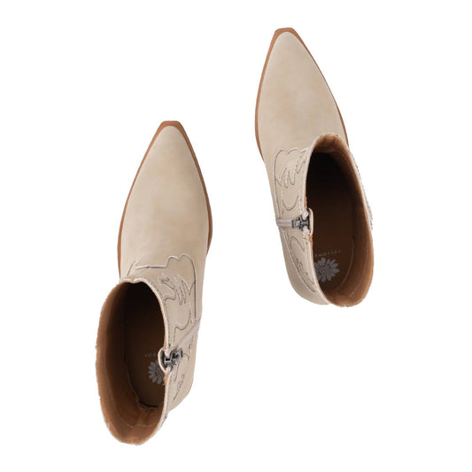 Yellowbox - Women's Clifton Western Boot