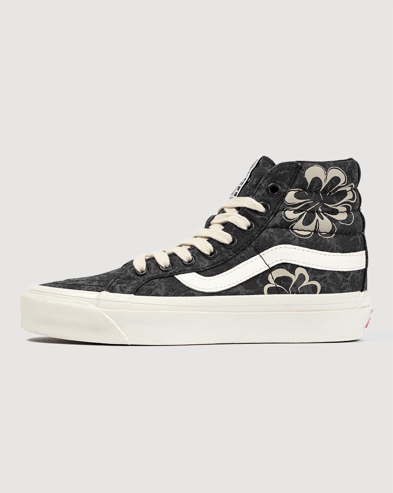 Vans - Unisex Sk8-hi Reissue Sneaker