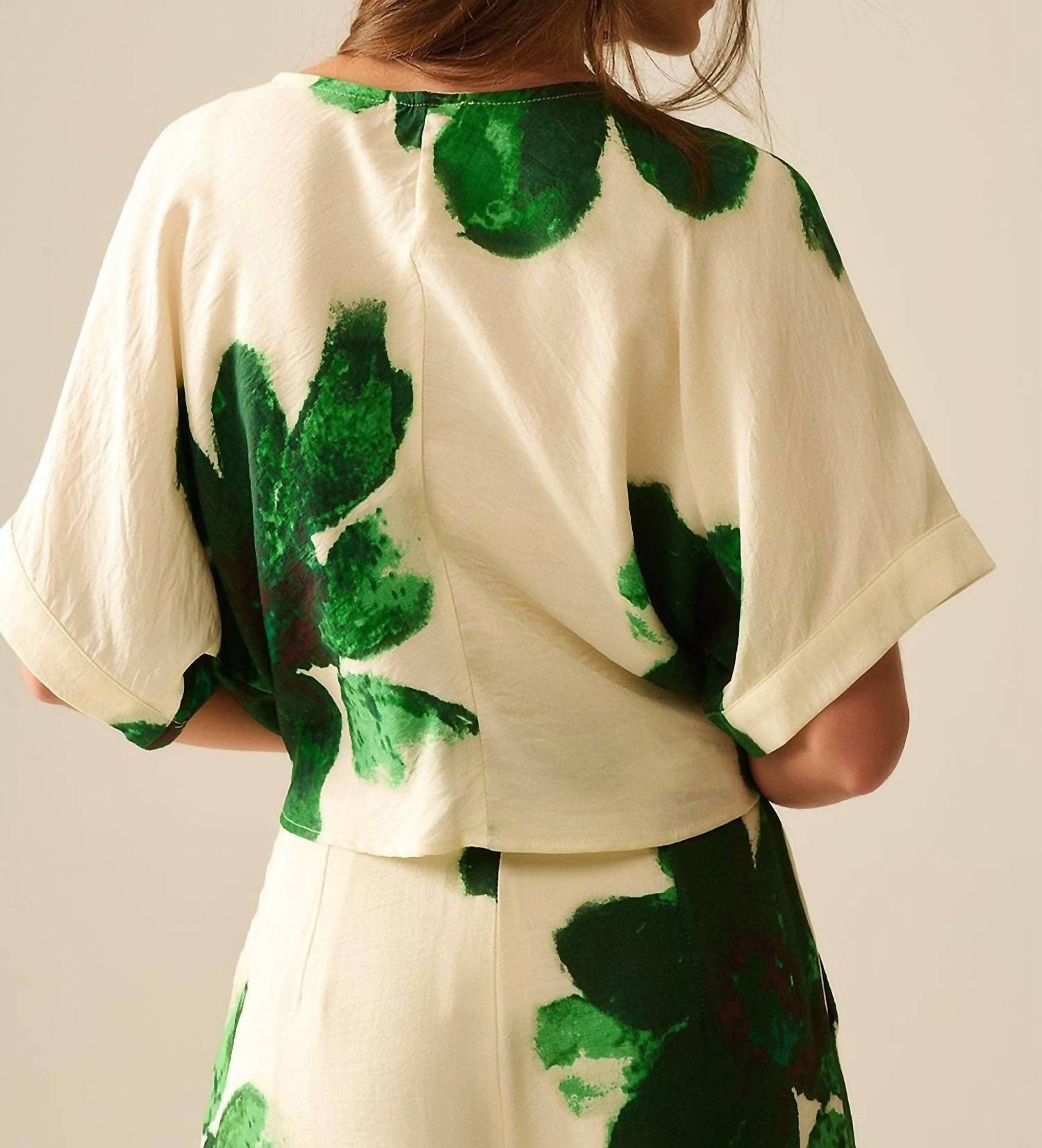 Q2 - Tropical Bloom Tie Waist Top
