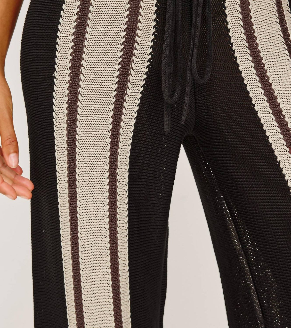 Rails - Renee Pant
