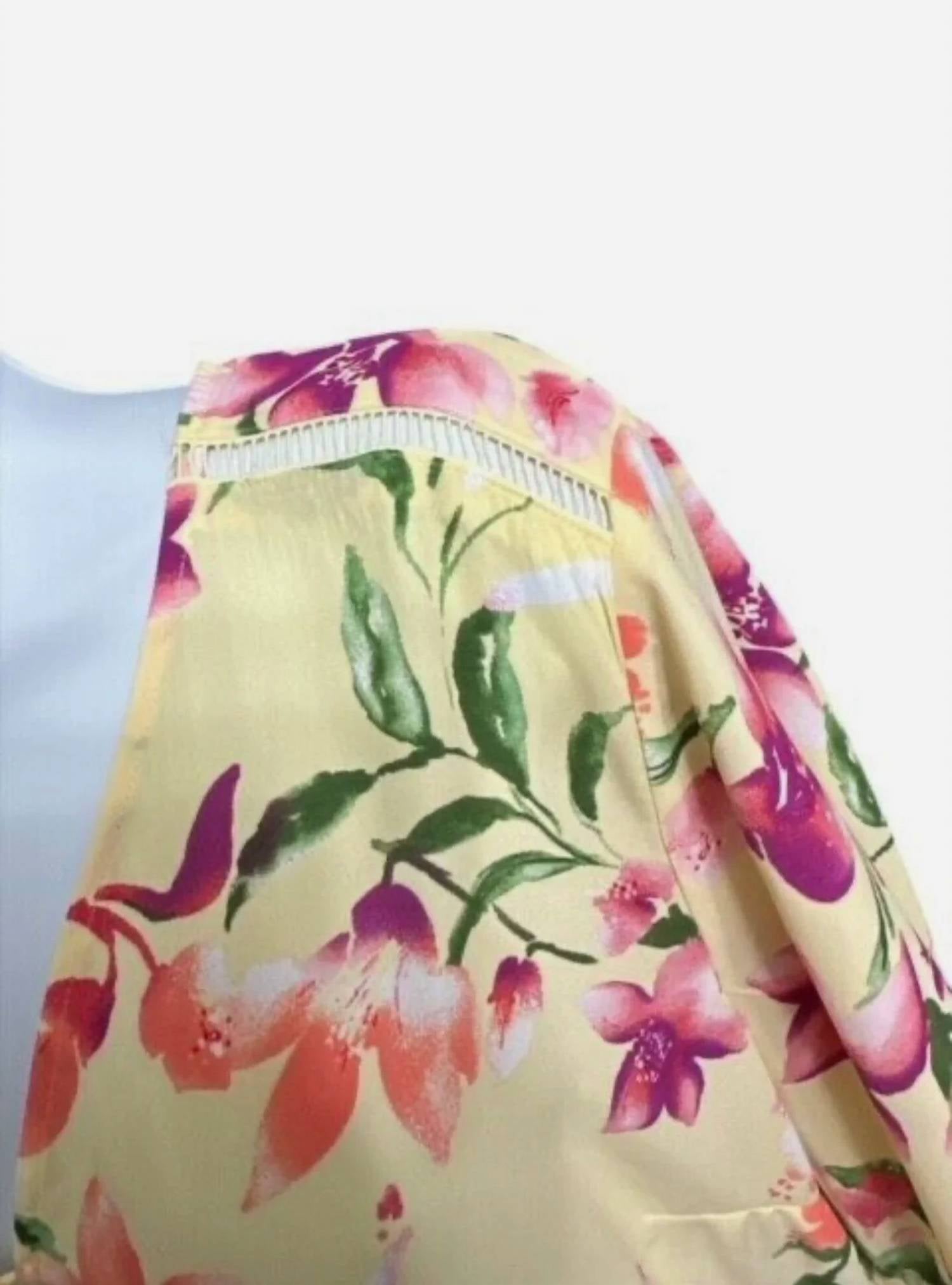 Investments - Floral V-neck Blouse