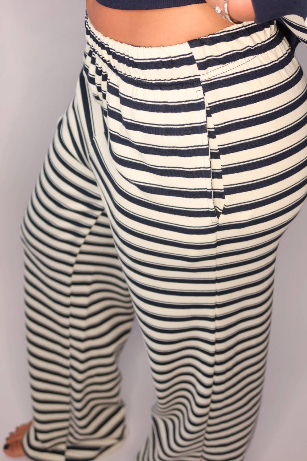 Le Lis - Sunday Stripe Sweatpants