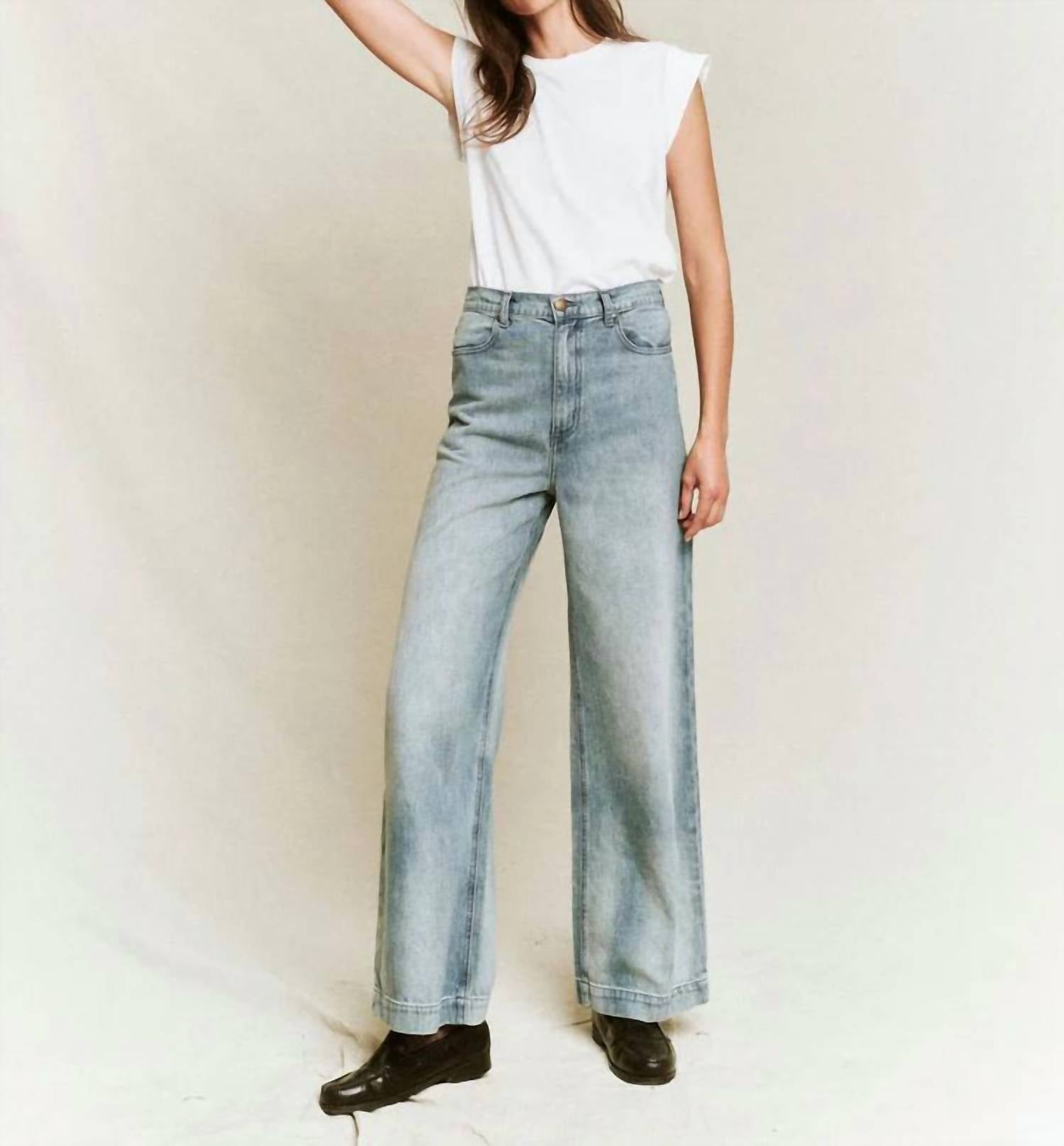 The Great. - Women's The Peak Shoulder Tee