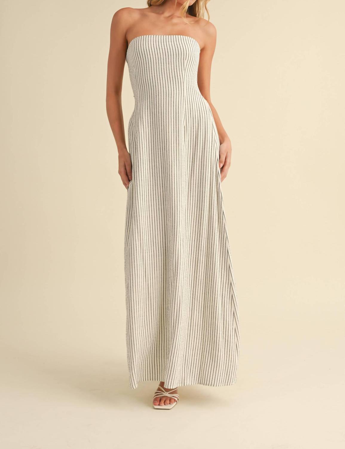 Klesis - Striped Long Back Tie Strapless Maxi Dress