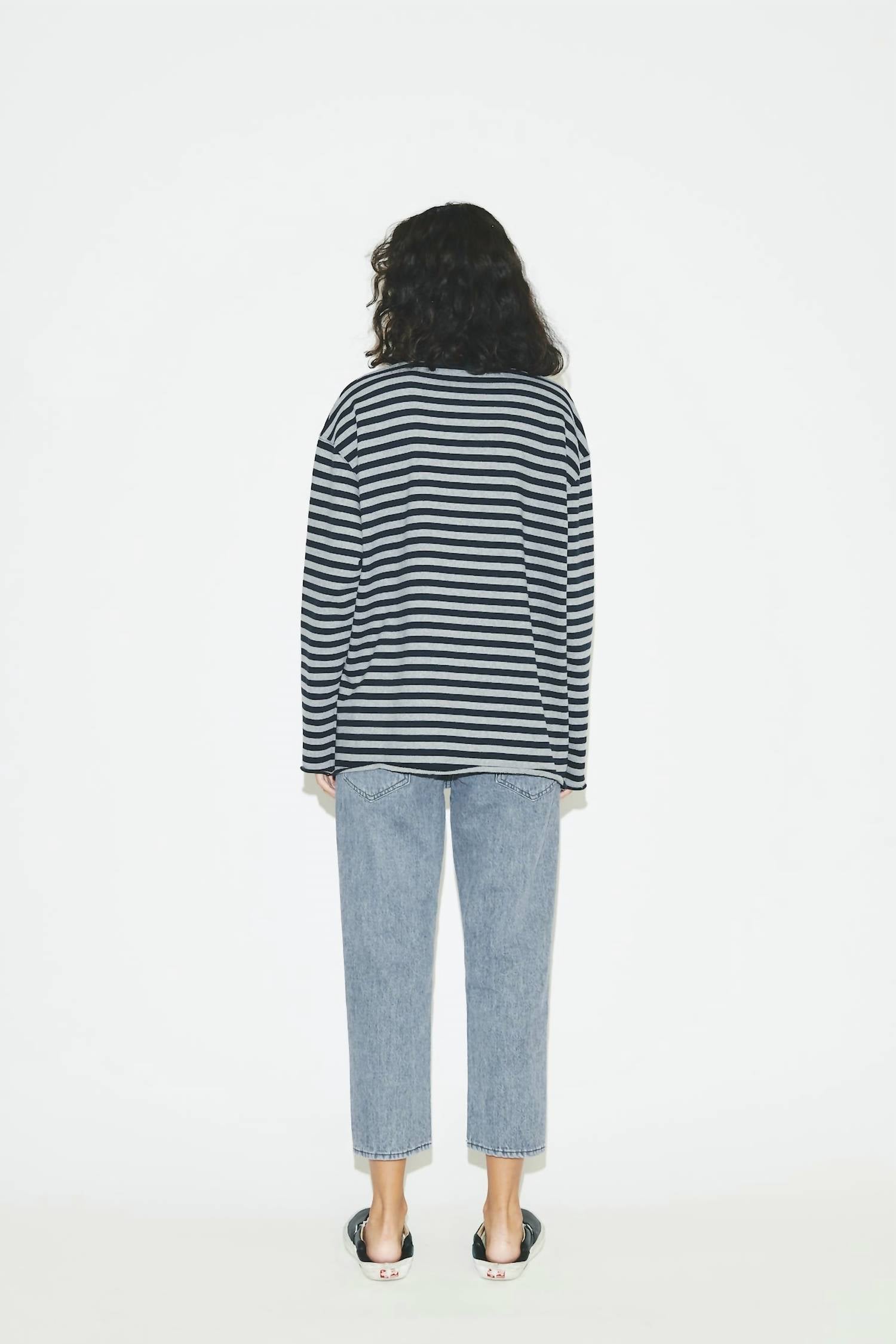 CUT SWEATER