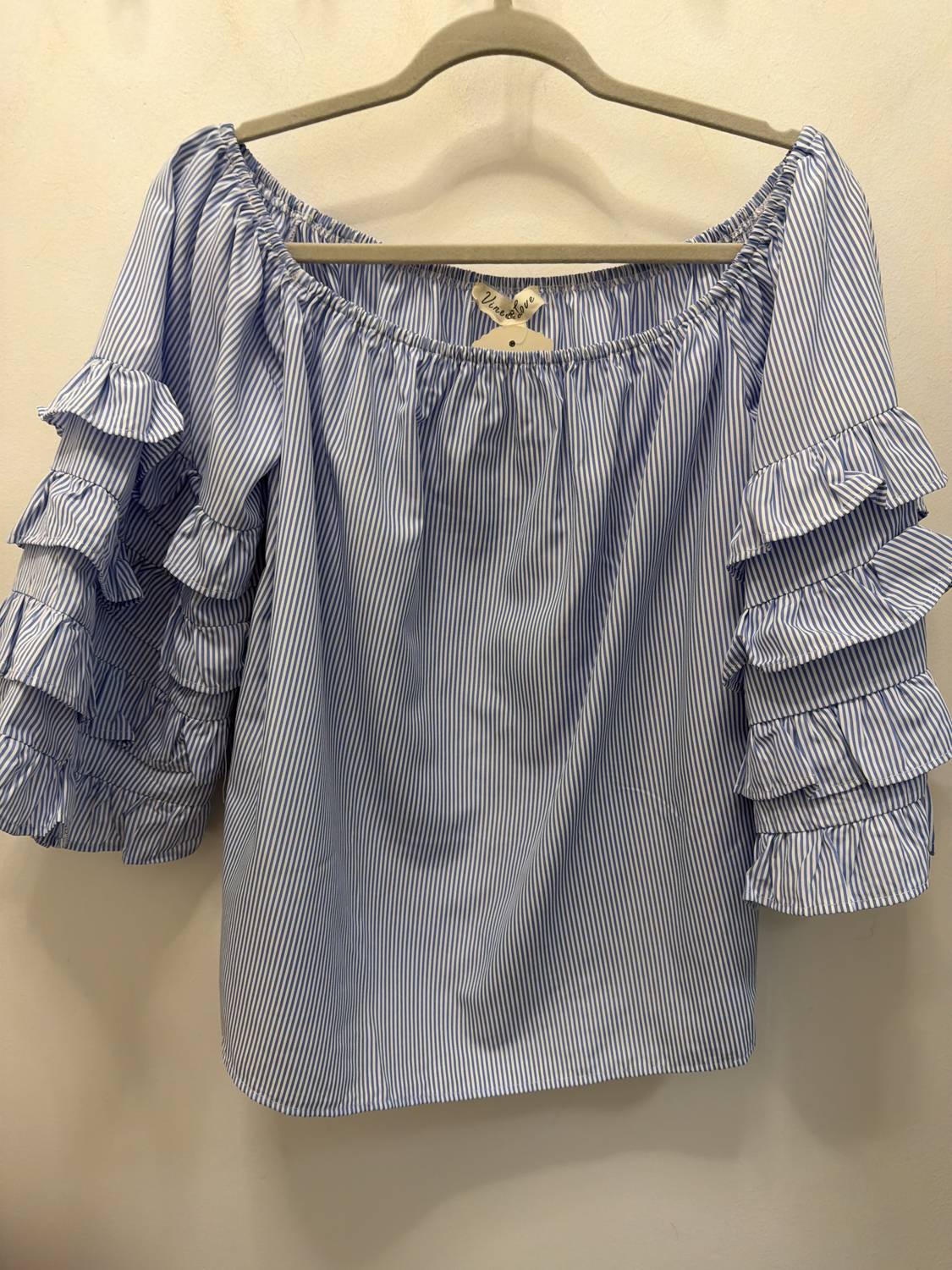 Vine & Love - Women's Off Shoulder Ruffle Top