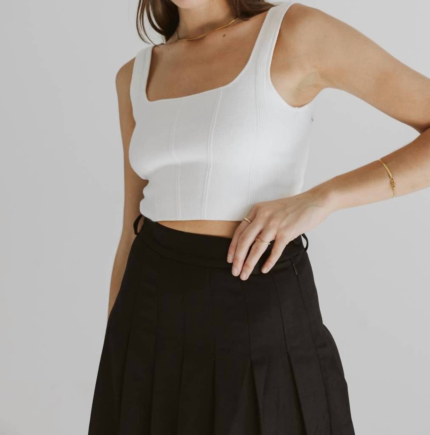 Mod Ref - The Millie Top