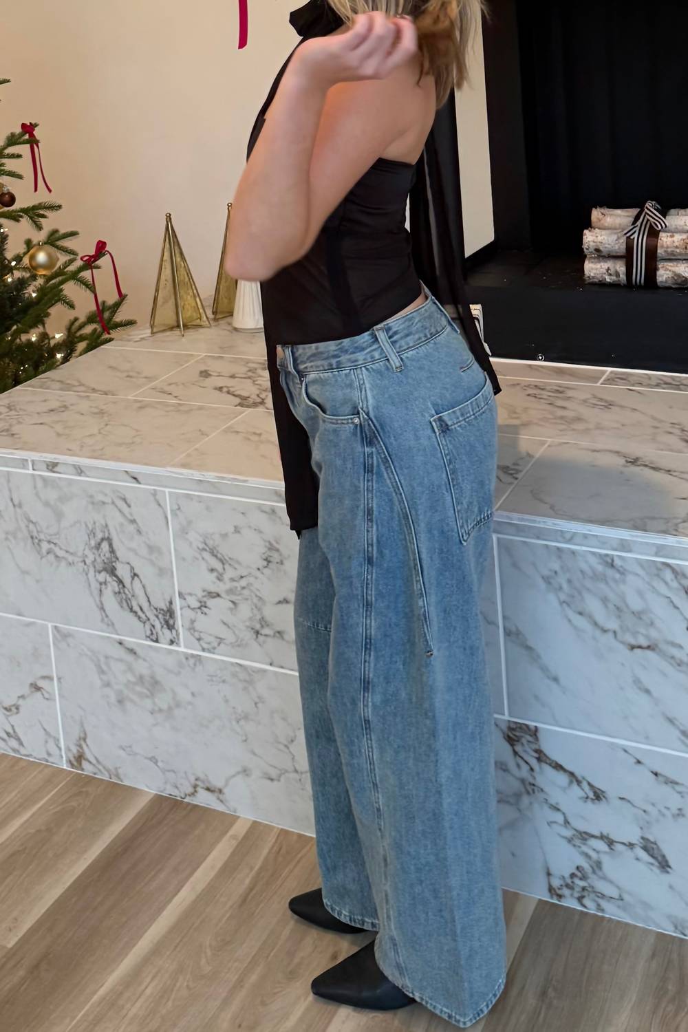 Loucia - Kendall Low-rise Wide Leg Jean