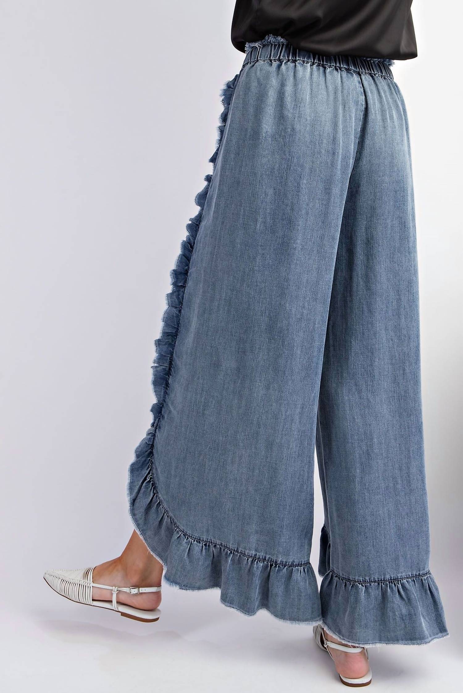Easel - Plus Size Ruffle Chambray Pants