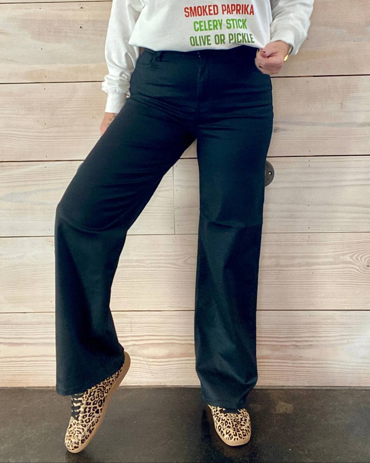 Hidden - Women's Logan Dad Jean