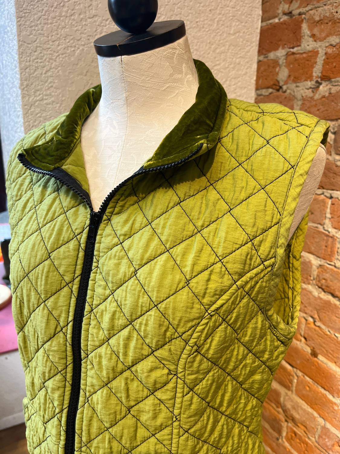 Cut Loose - Women's Quilted Vest