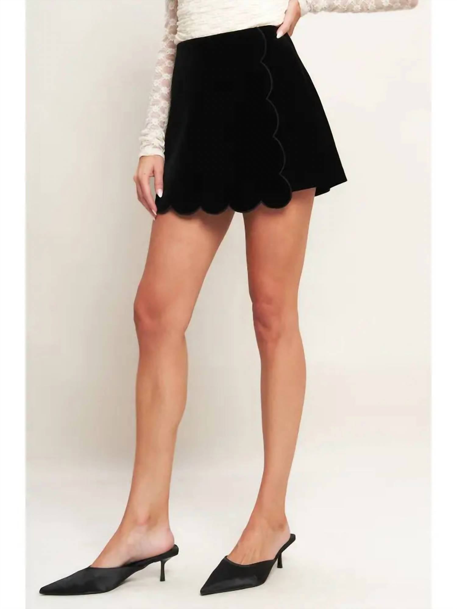 Flying Tomato - Scallop Velvet Skort