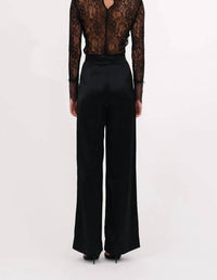 Nonchalant Label - Mary Lace Top
