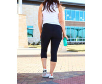 Julia Rose - Cassandra With Pockets Capri Leggings