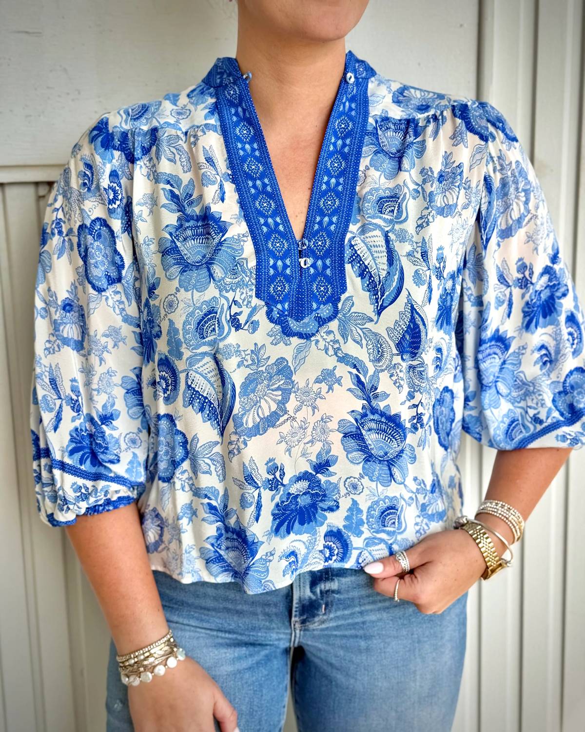 Gilner Farrar - Bethany V-neck Blouse