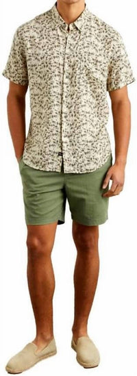 Rails Carson Floral Shirt in floral field garden - men's shirt