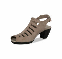 Munro - Women's Abby Slingback Sandal
