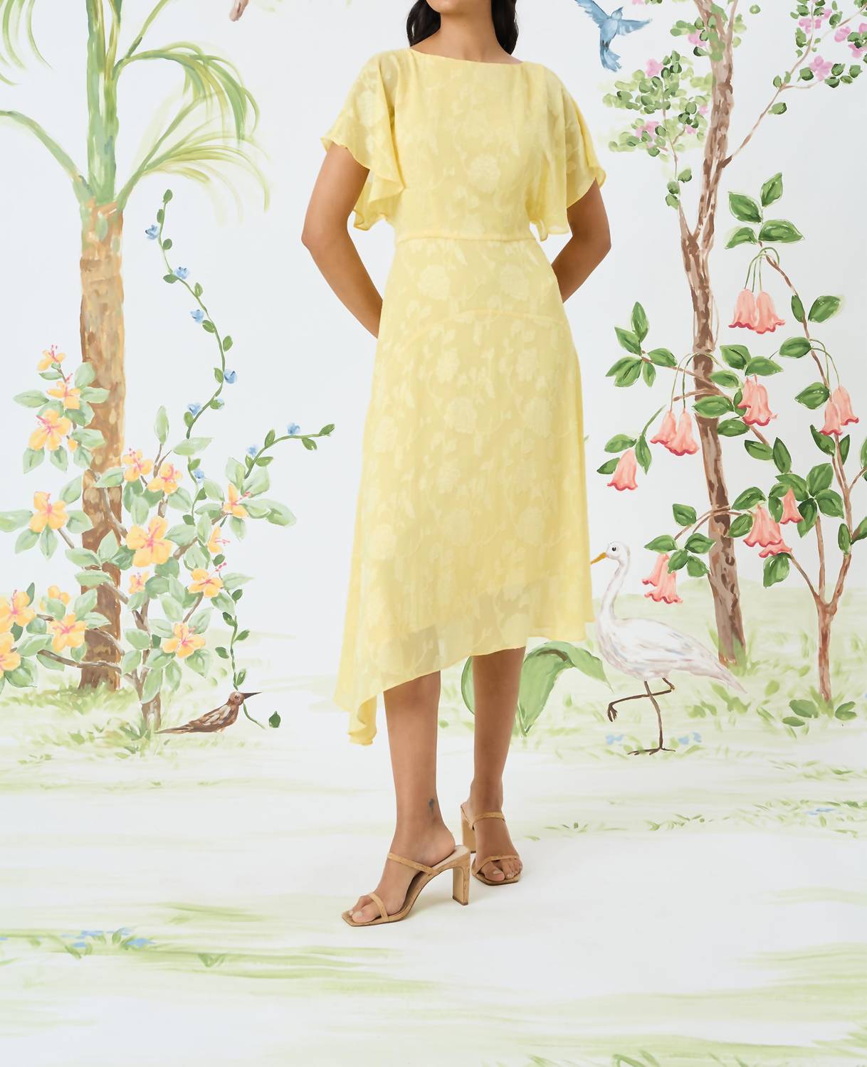 Maggy London - Solid Flutter sleeve Asymmetrical hem midi dress