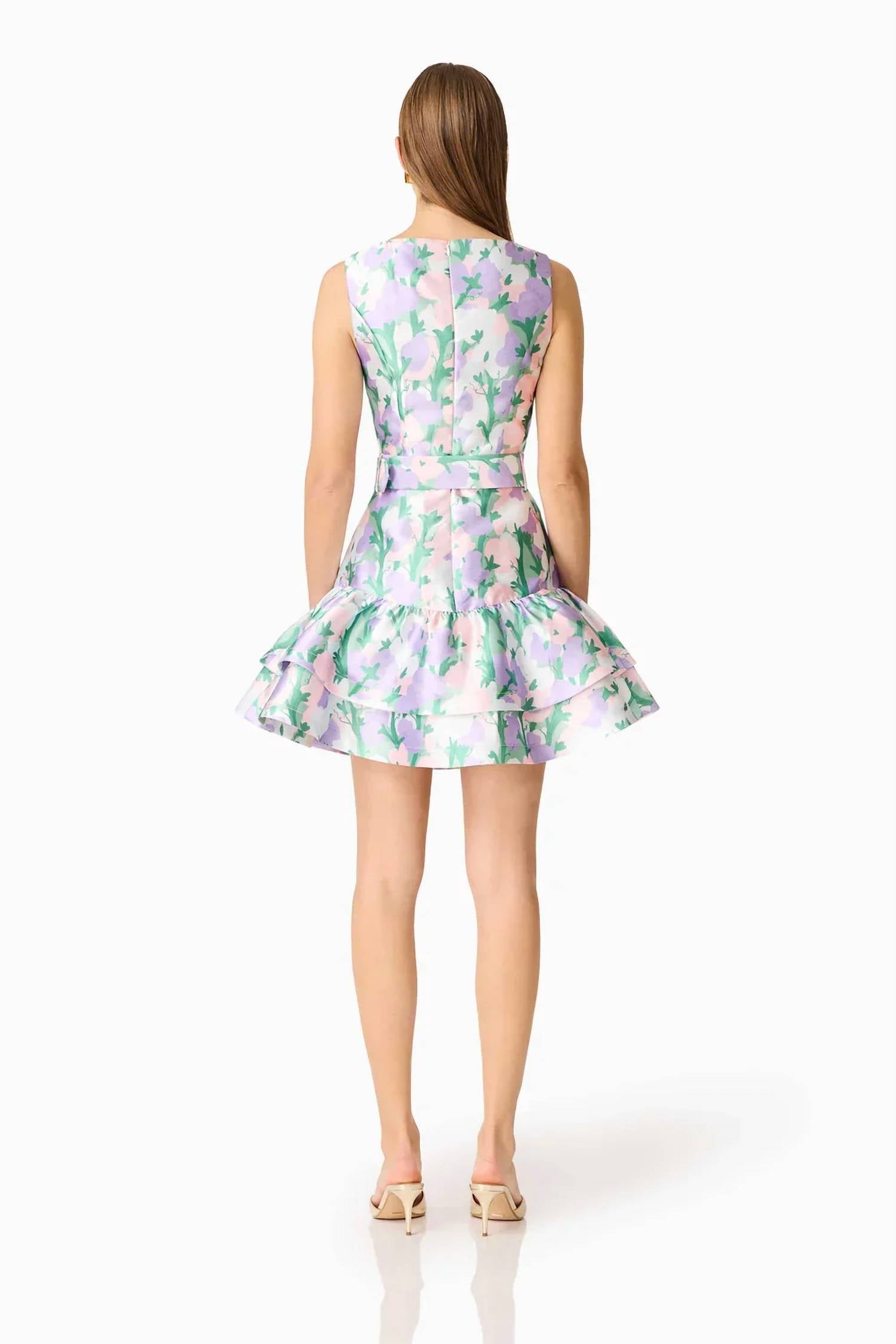 Elliatt - Lavina V-neck Mini Dress