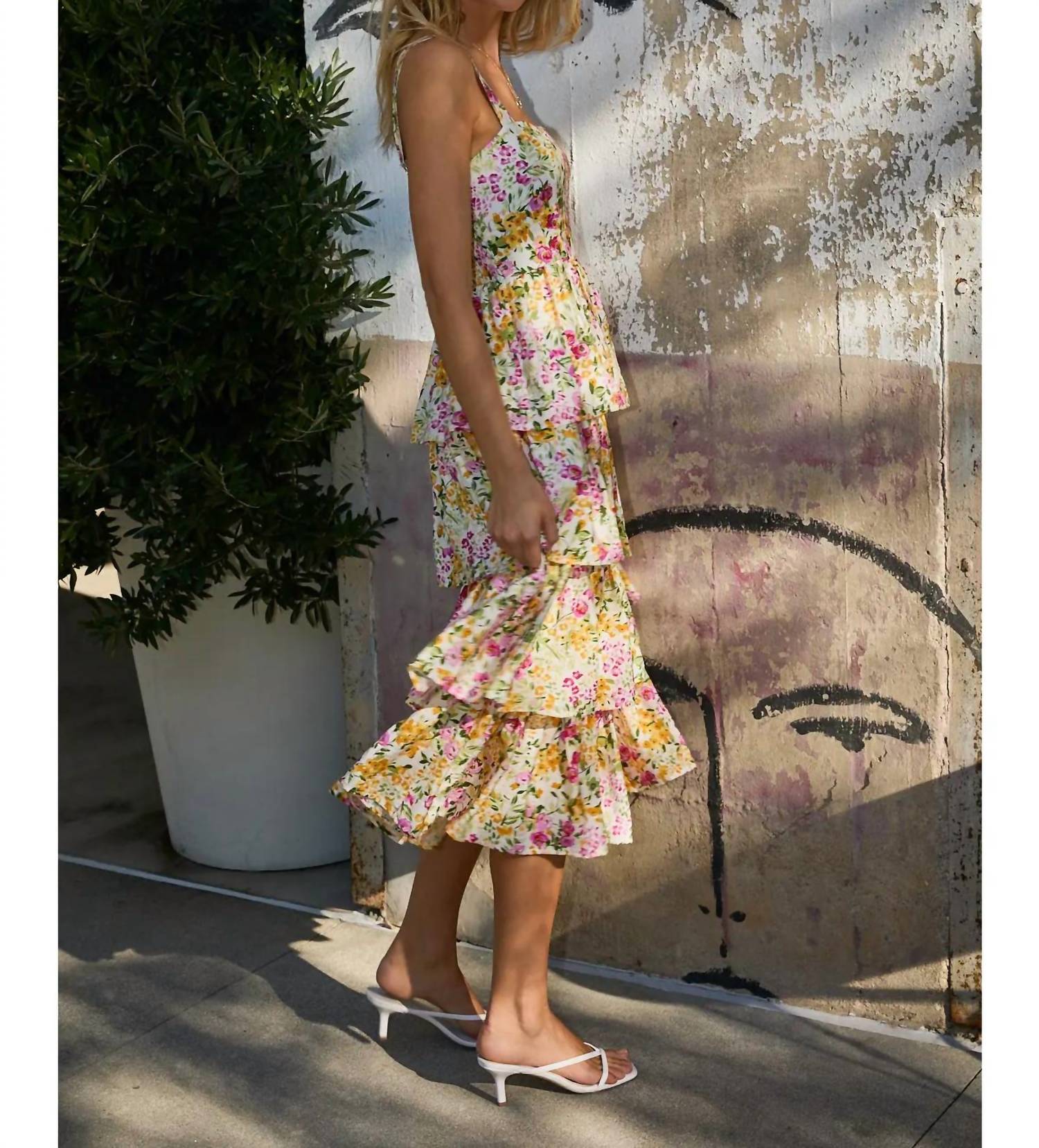 Gilli - Ellie Layered Tiered Midi Dress
