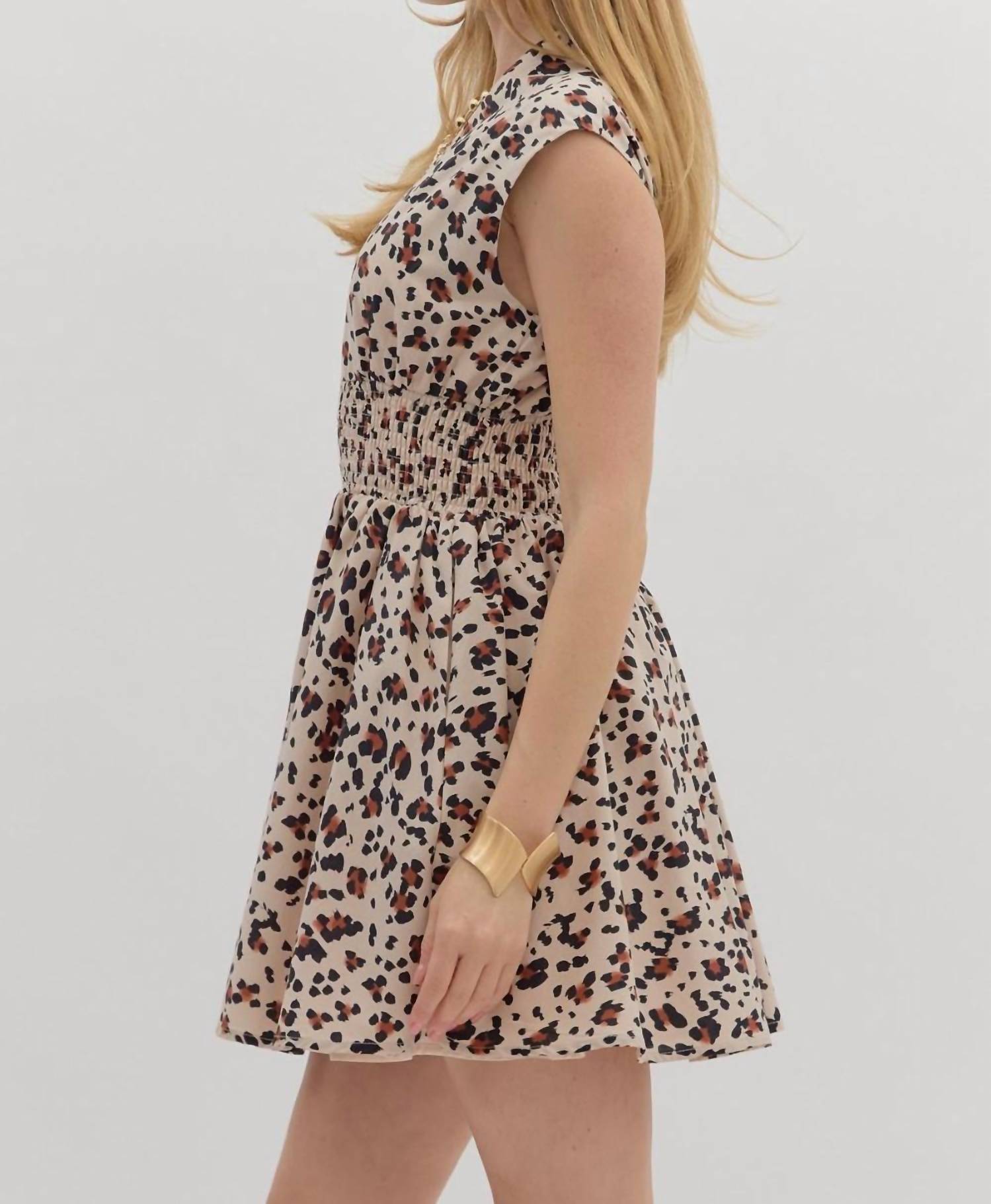 Entro - Pattern V Neck Dress