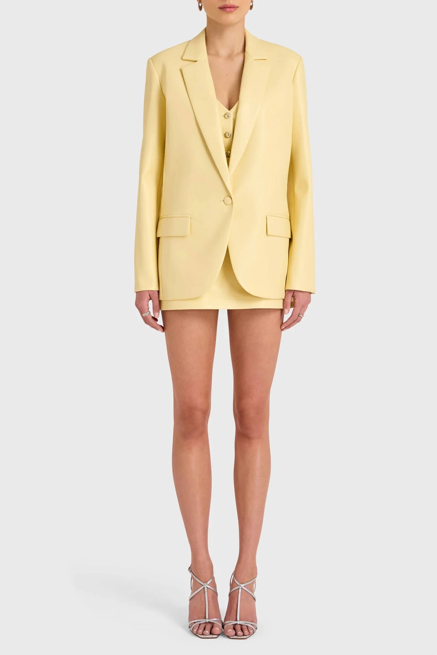 Amanda Uprichard - Grady Blazer