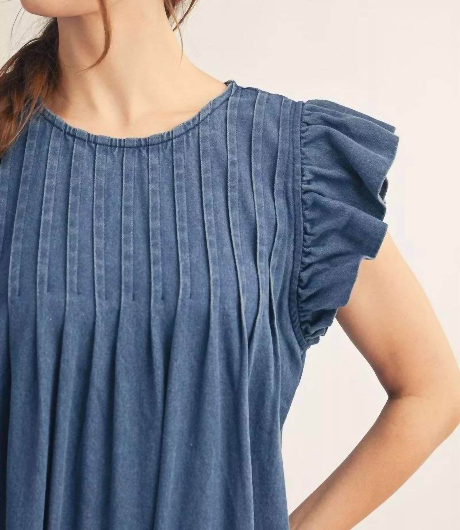 Jodifl - Pleated Flutter Sleeve Dress