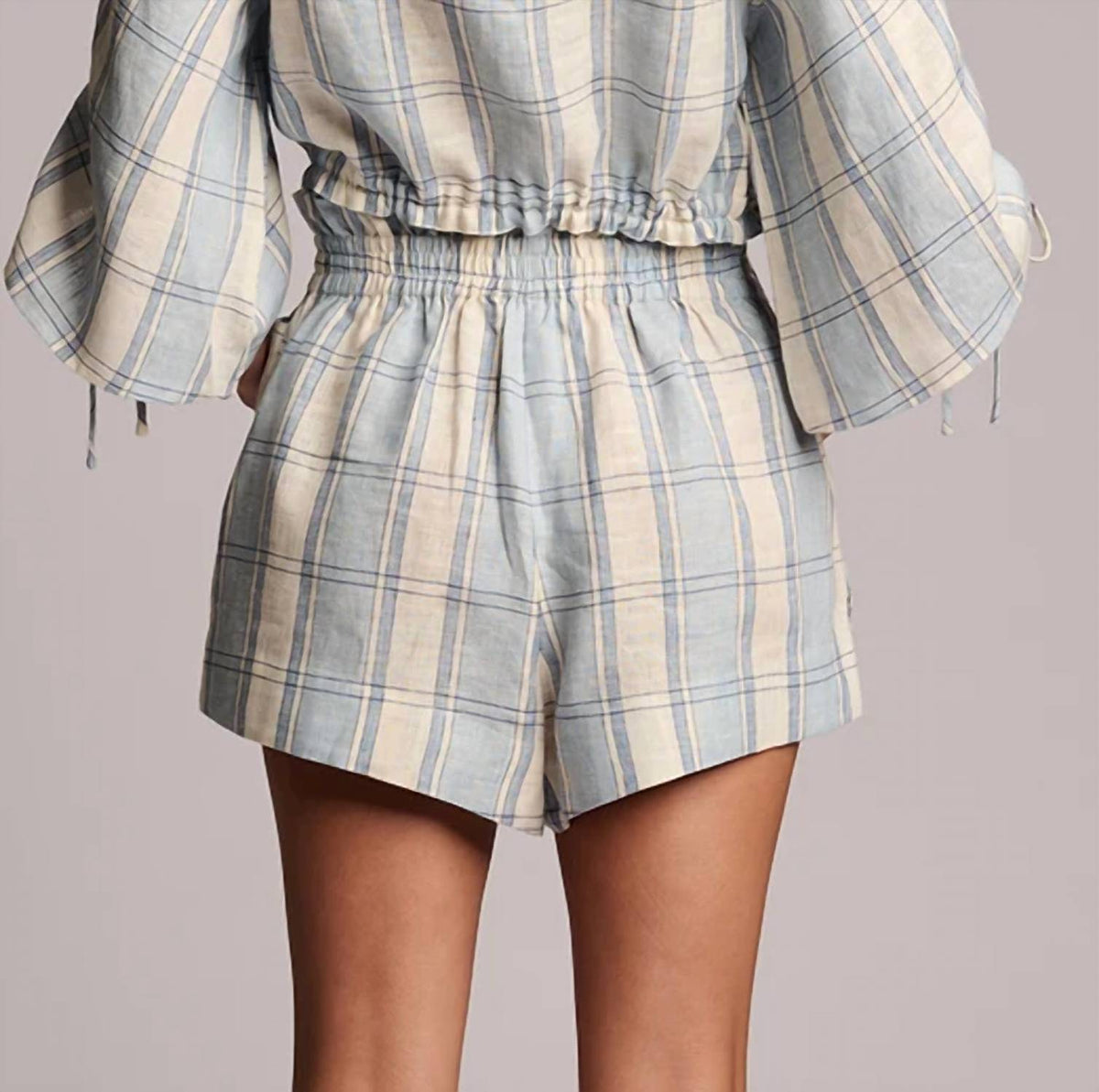 Hevron - Mira Short