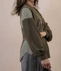 Very J - Wild West Cowgirls Western Graphic Knit Top