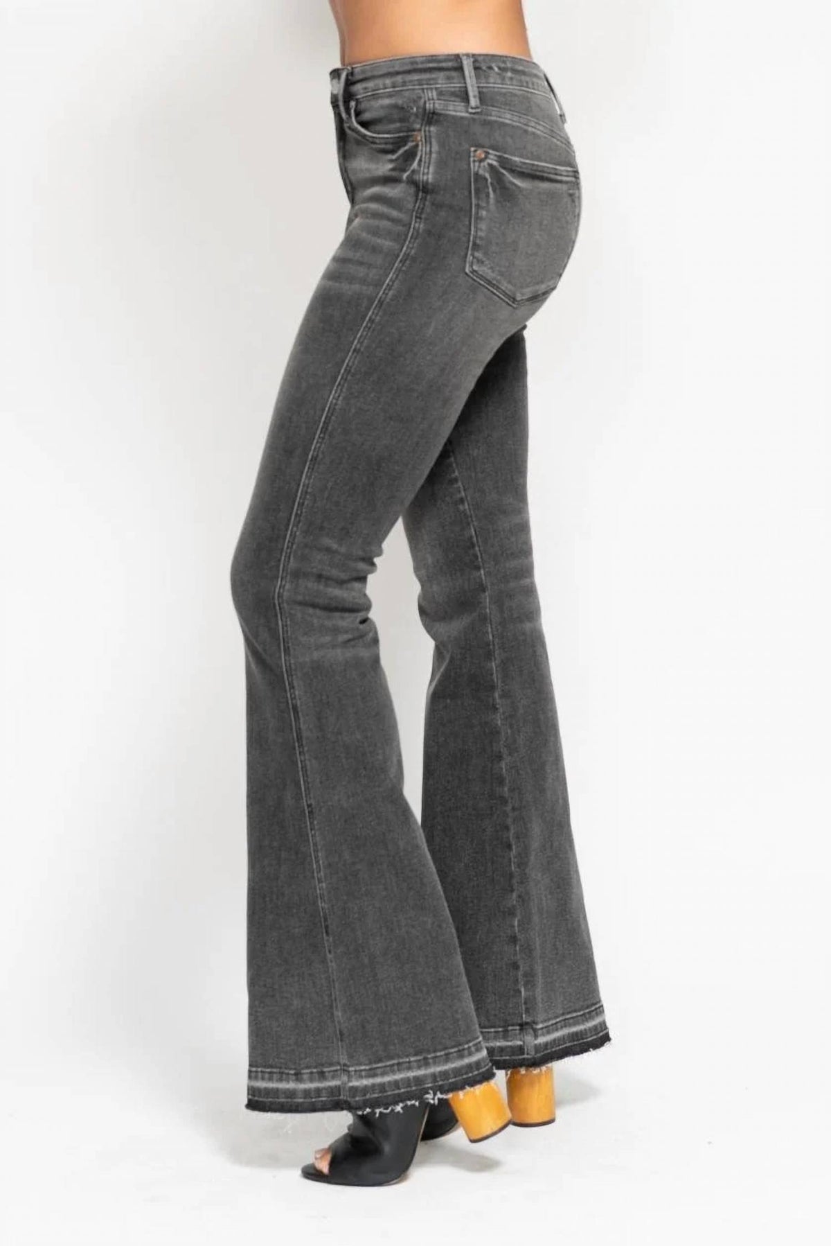Judy Blue - Mid Rise Tummy Control Hem Flare Jeans
