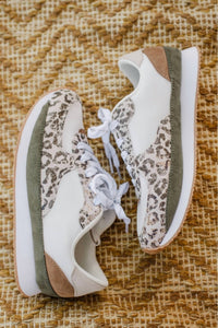 Very G - Women's Leopard Runner Sneaker