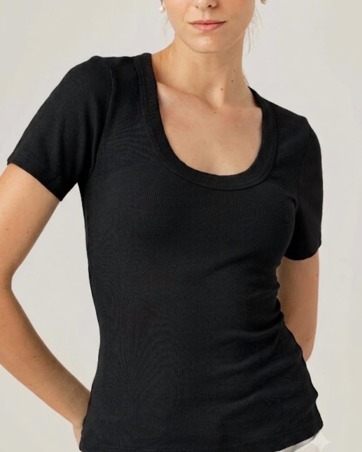 Sundays - Women's Moxy Tee