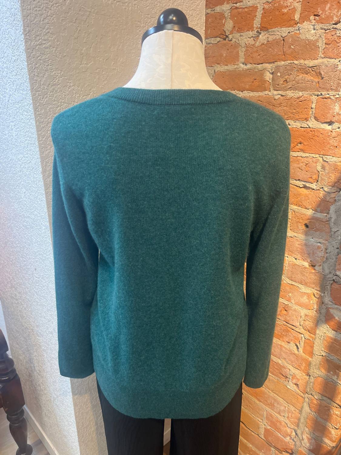 Alashan Cashmere - Women's Santa Monica V-neck Sweater