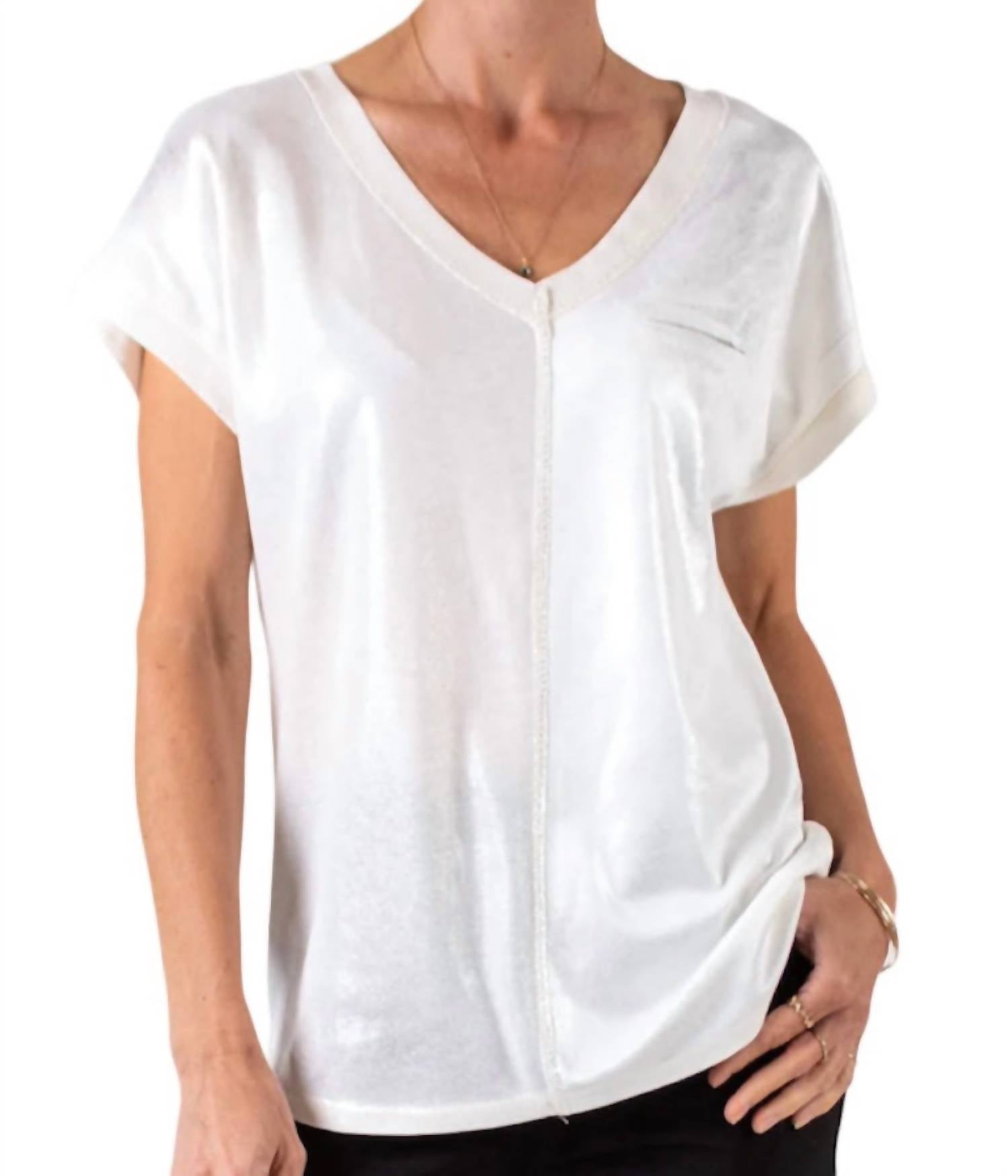 Made In Italy - Two tone V neck t-shirt with faux pocket