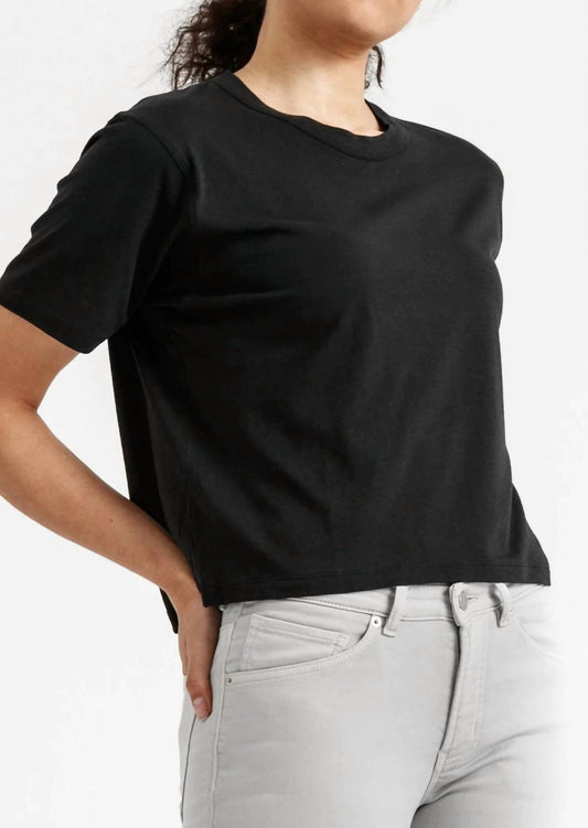 Duer - Only Crop Tee