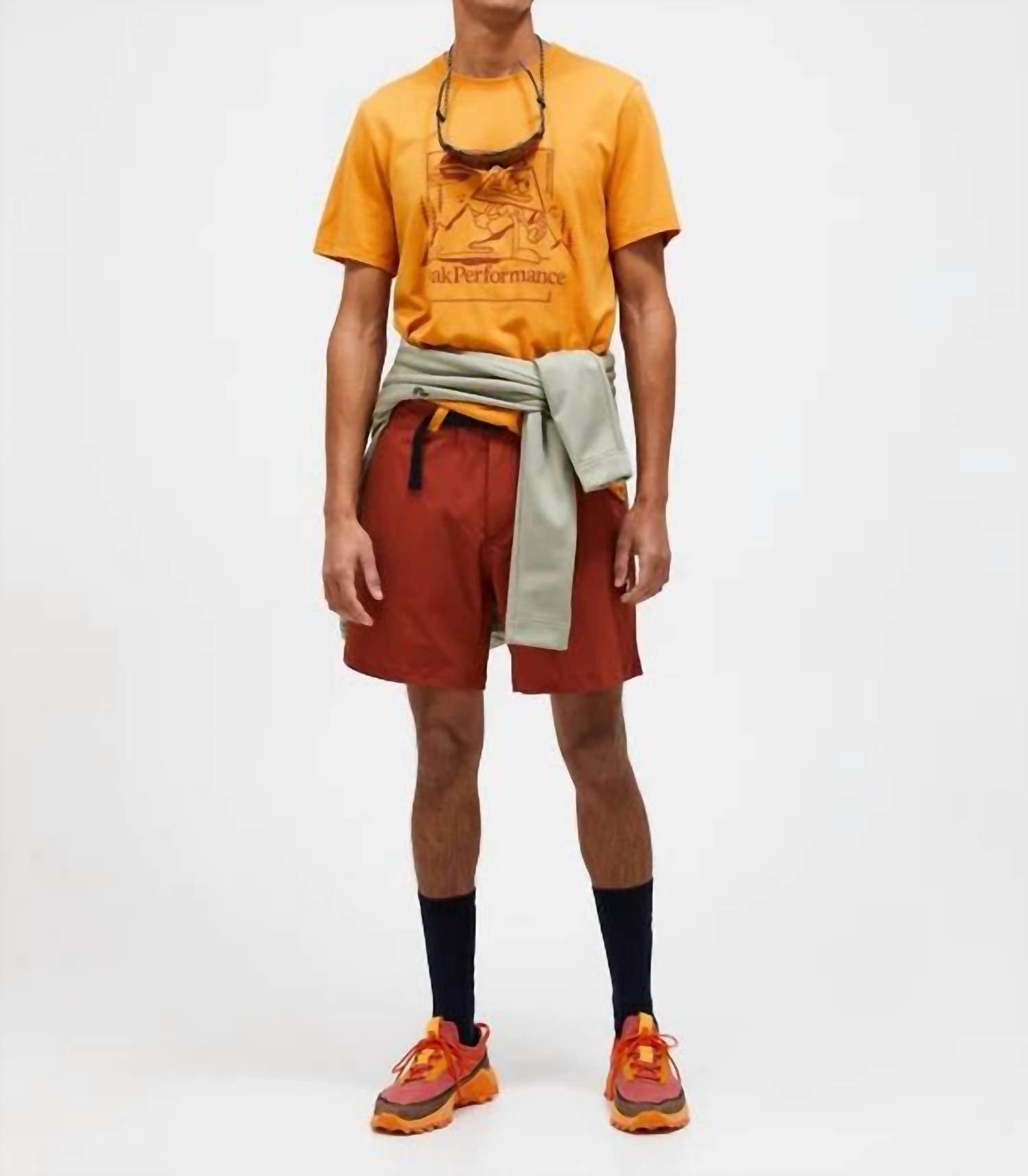 Peak Performance - Explore Logo Tee