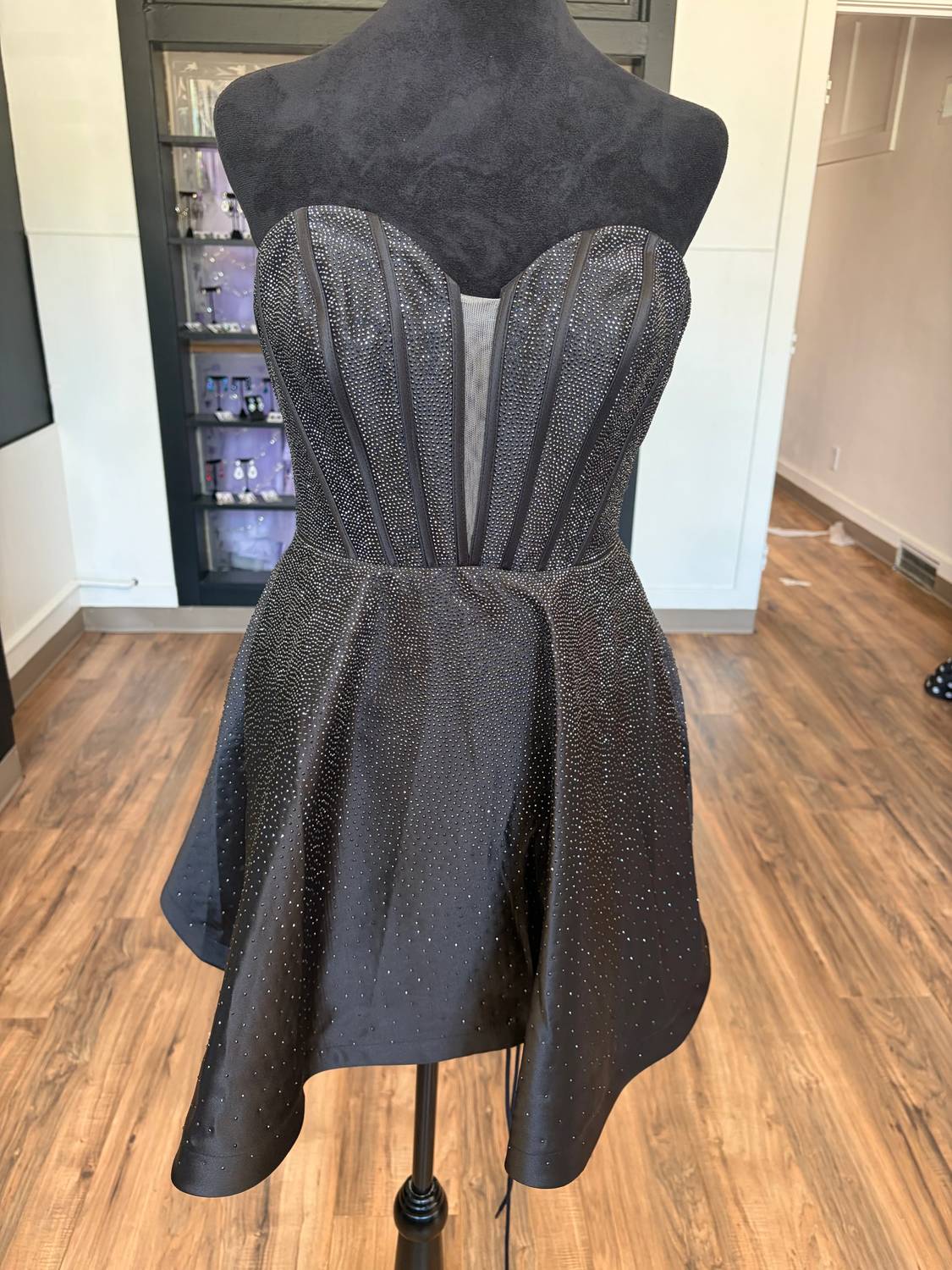 Sherri Hill - Women's Strapless Mini Dress