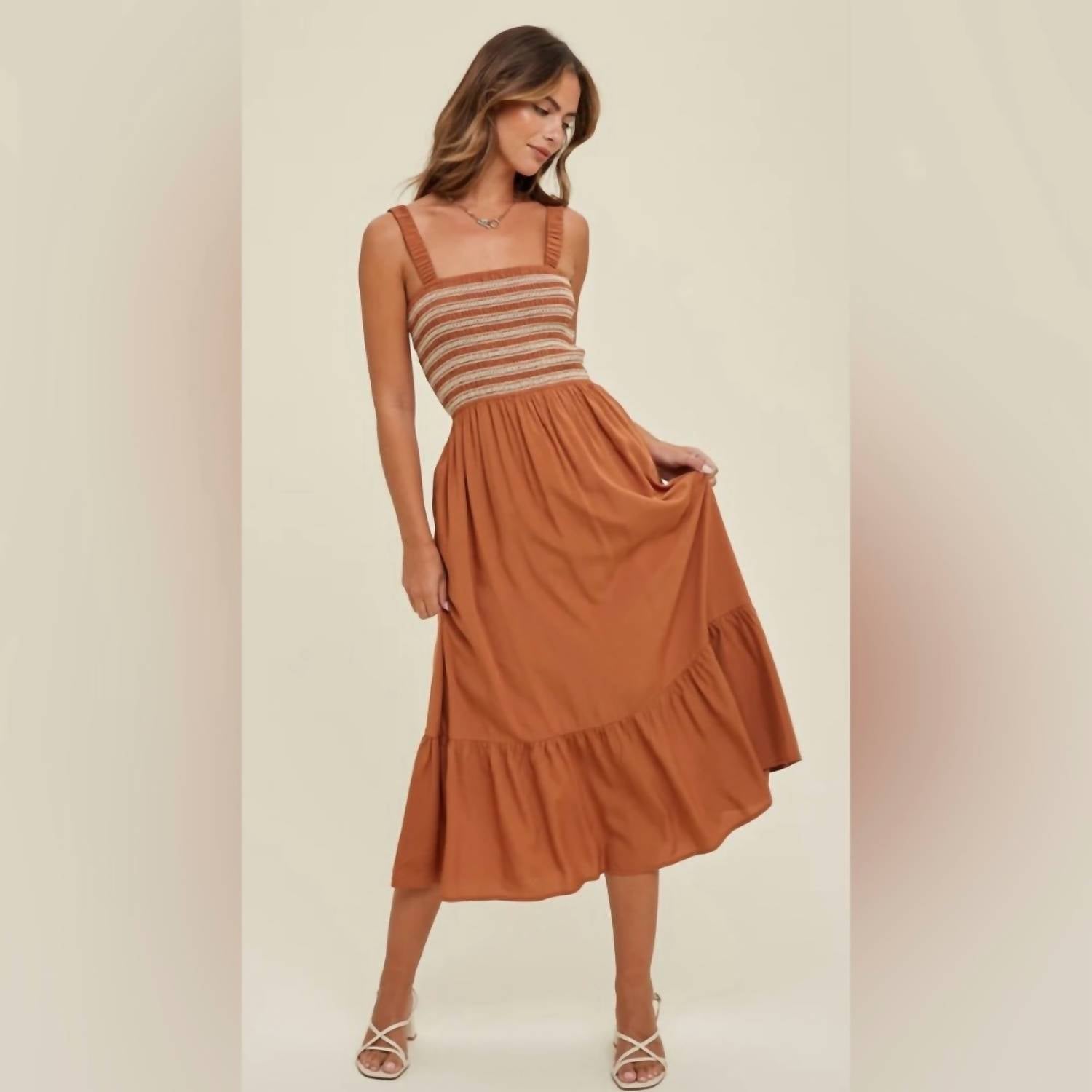 Wishlist - Embroidered Midi Dress