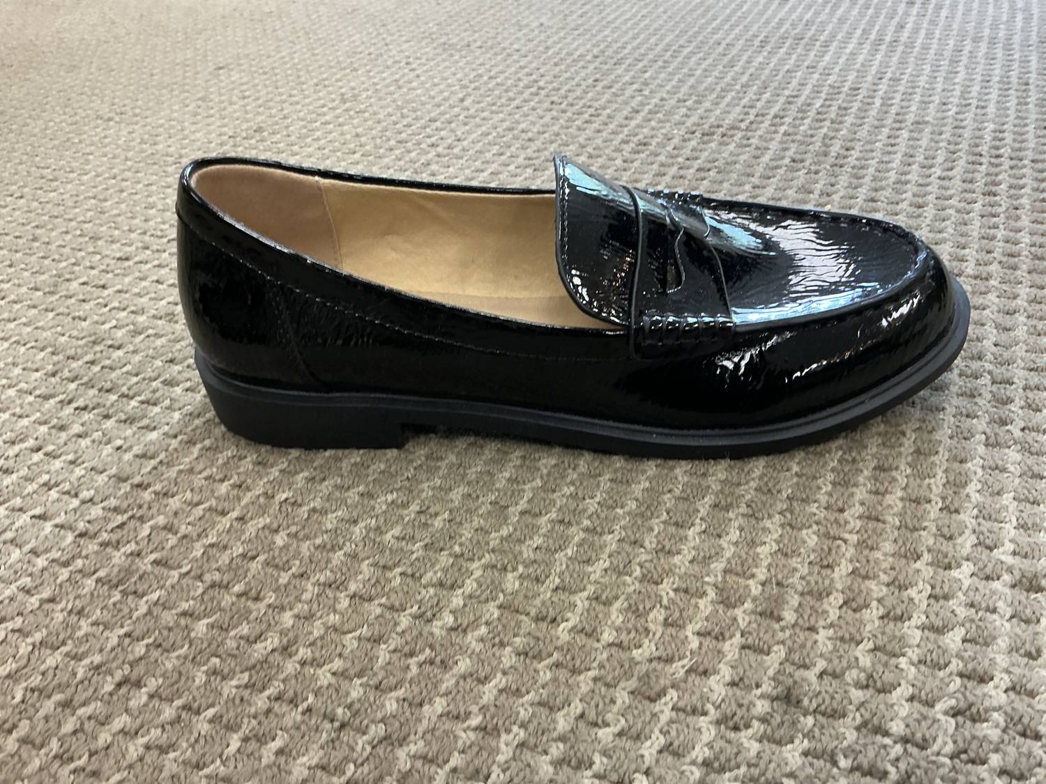 Chinese Laundry - Women's Beloved Patent Loafers