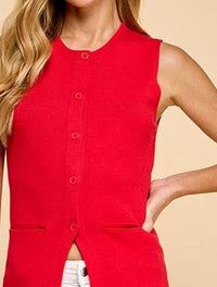 TCEC Cali Vest in red - women's jacket - detail view
