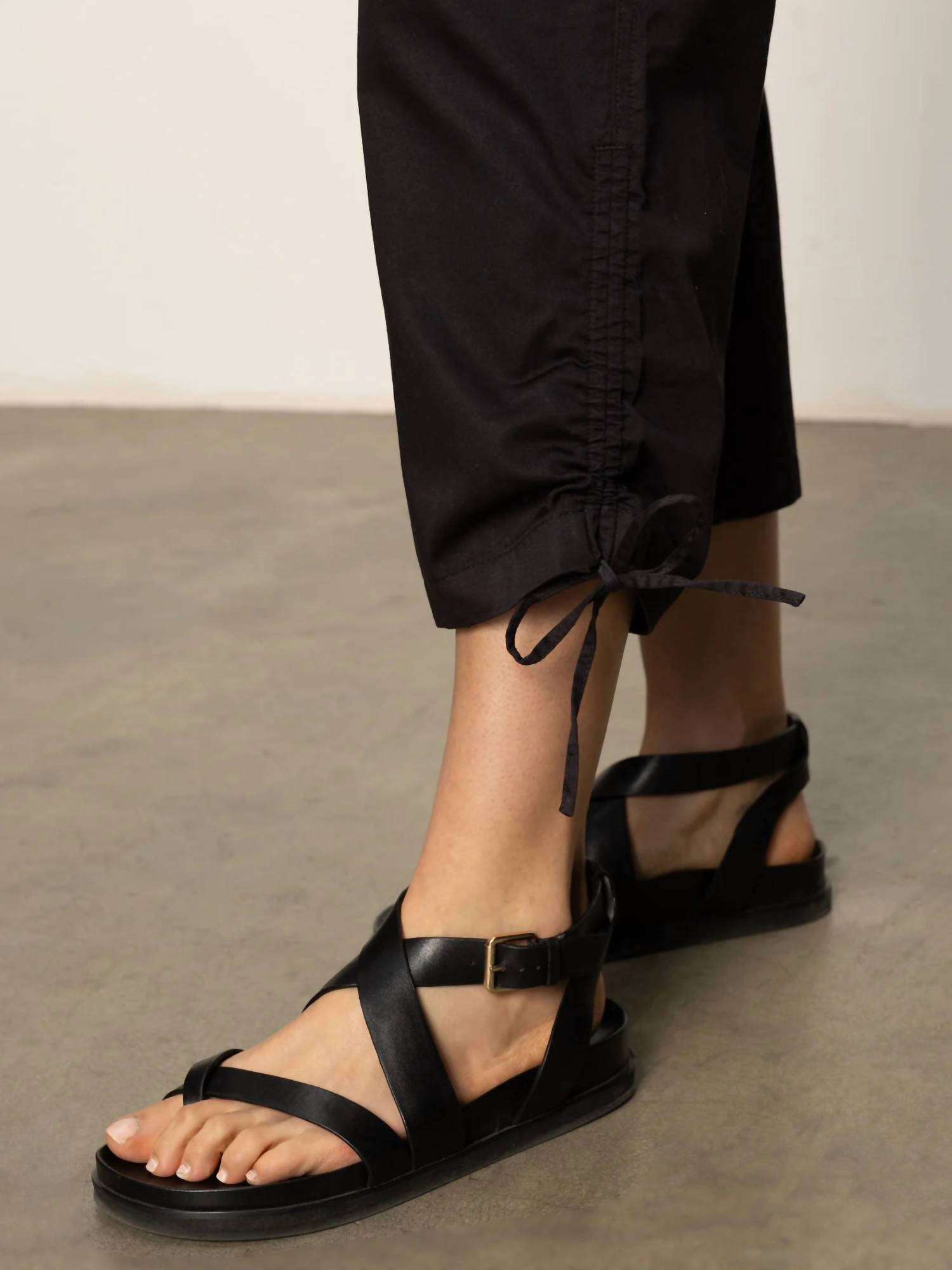 Sanctuary - Utility Capri