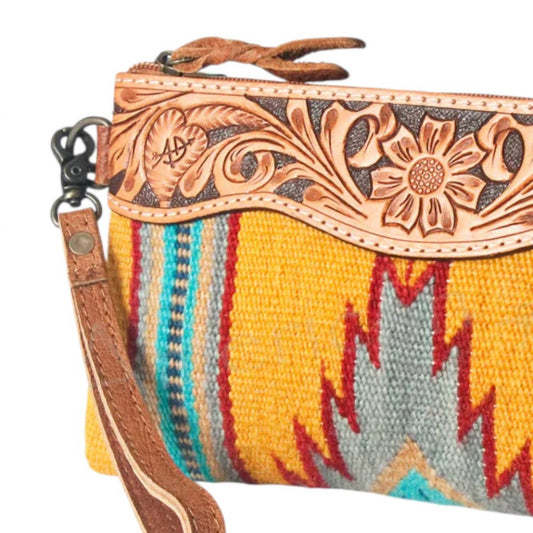 American Darling - Women's Wristlet Wallet