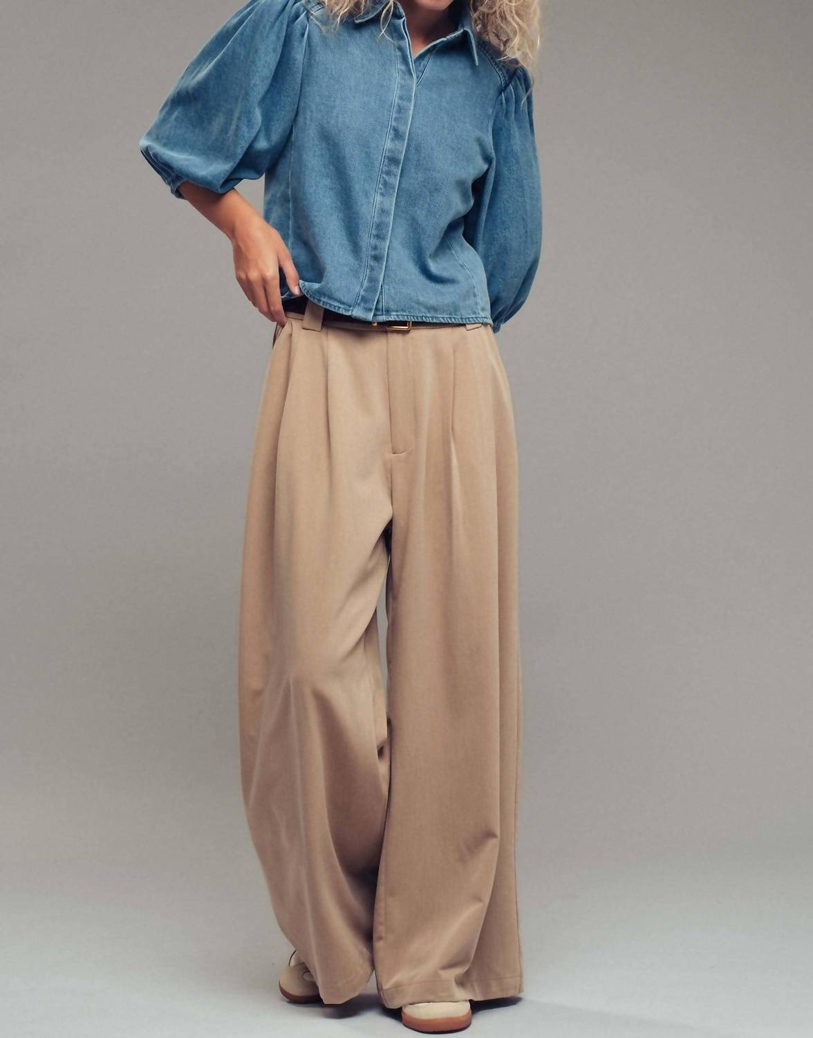 Urban Daizy - Puff Sleeve Blouse
