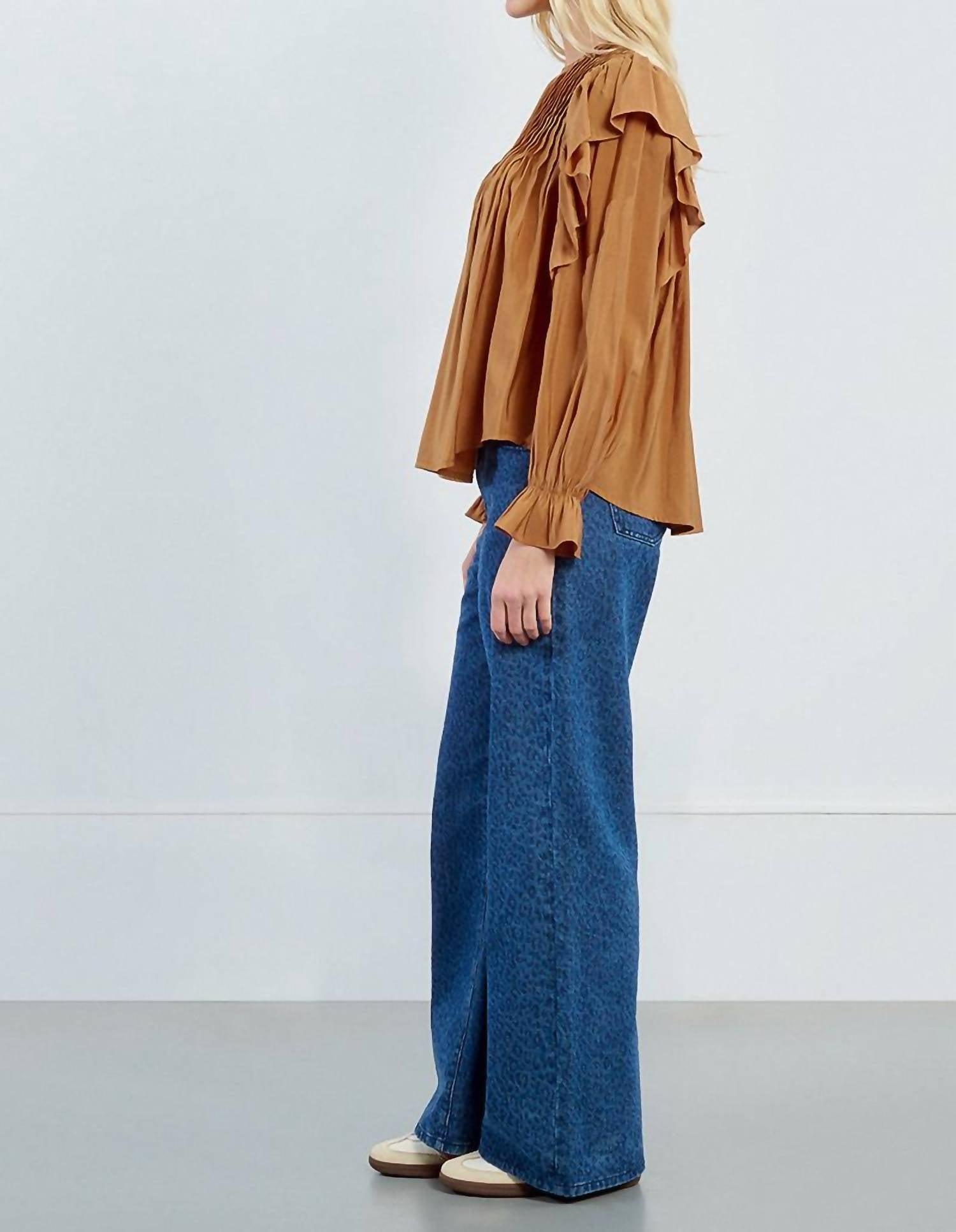 Lili Sidonio - Long Sleeve Ruffle Blouse