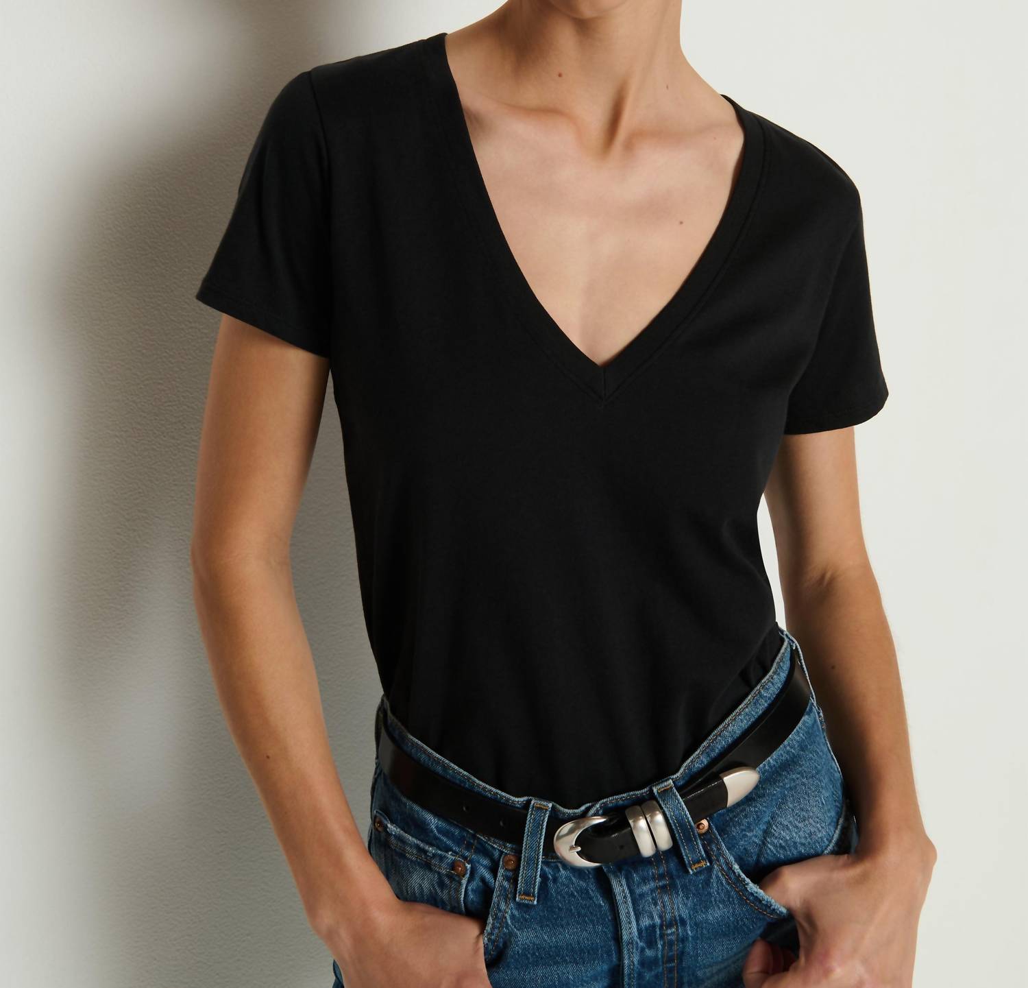 Nation Ltd - Blair Slim V-neck Top