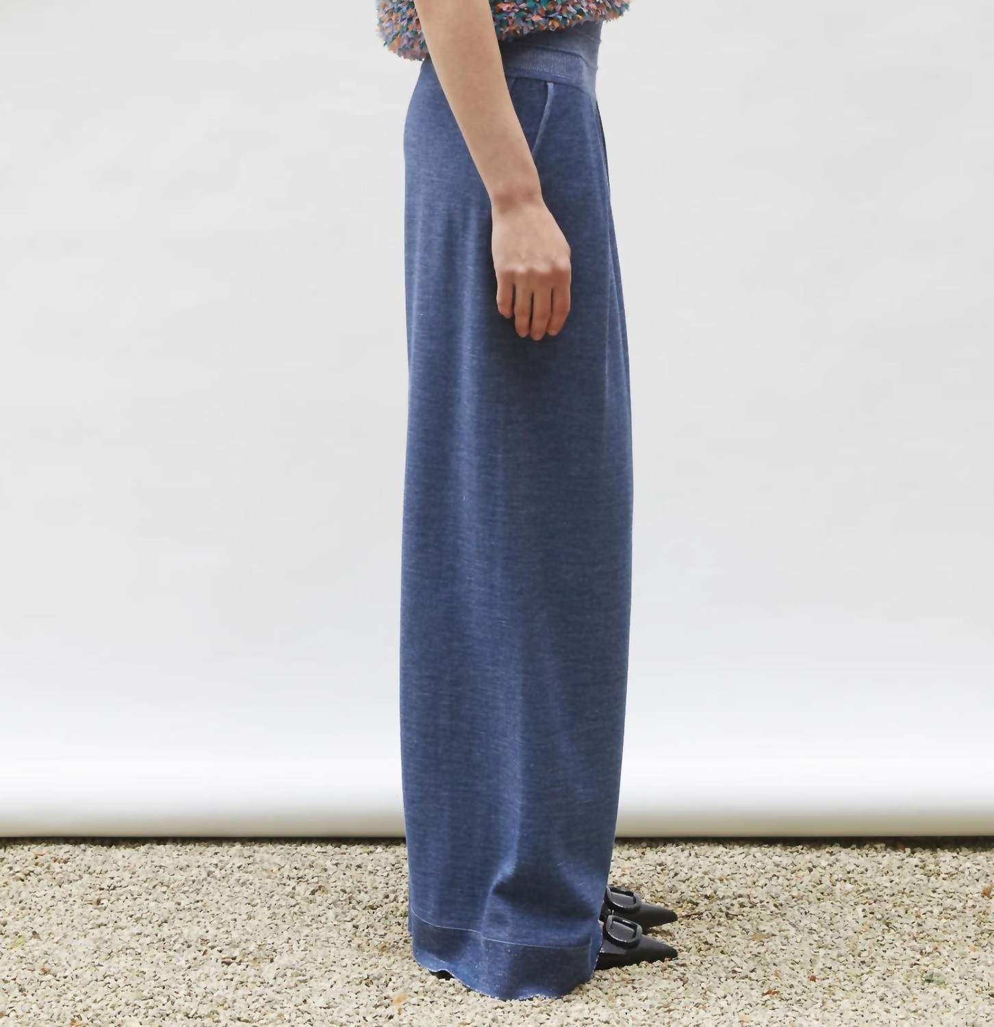 Molli - Desperado Textured Elbow Top