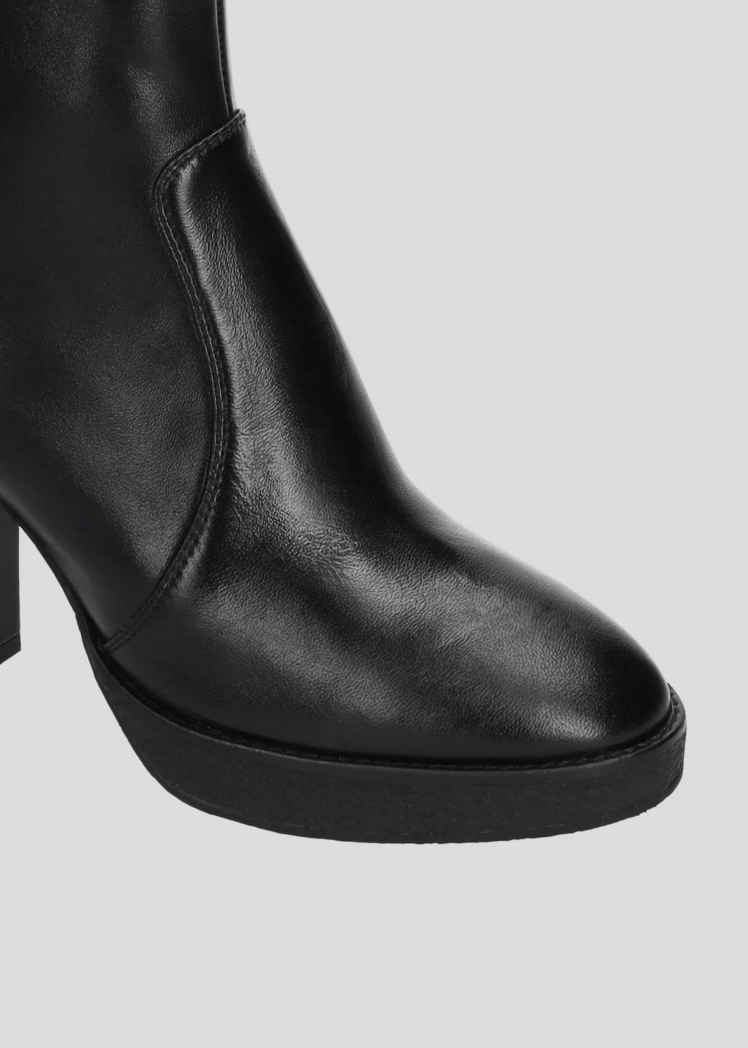 Lola Cruz - Women's Wila Block Heel Booties