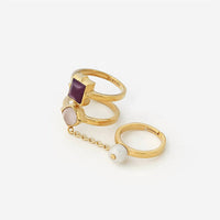 Avenue Chic - Women's Temple Muse Marsala Quartz Chain Ring