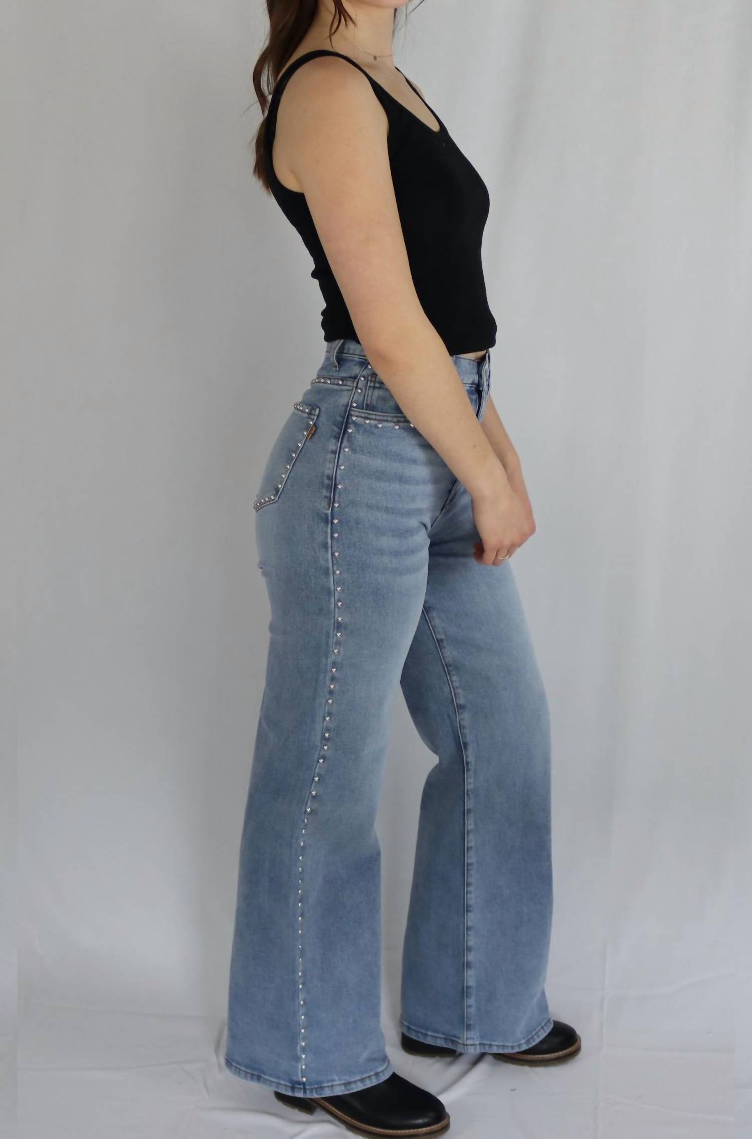 Vibrant M.I.U - Star Studded Wide-Leg Jeans
