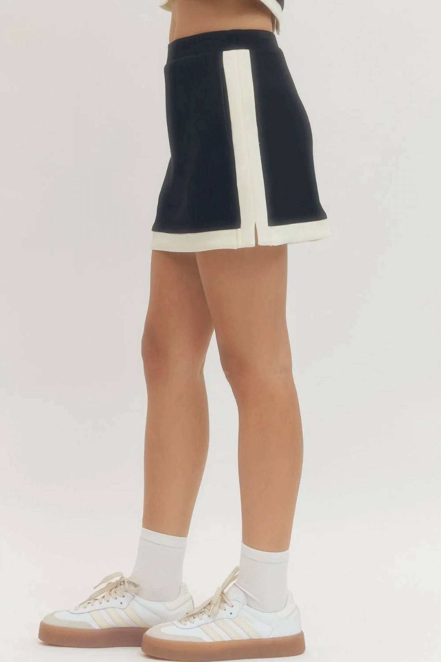Entro - Solid Sleeveless And Skirt Set